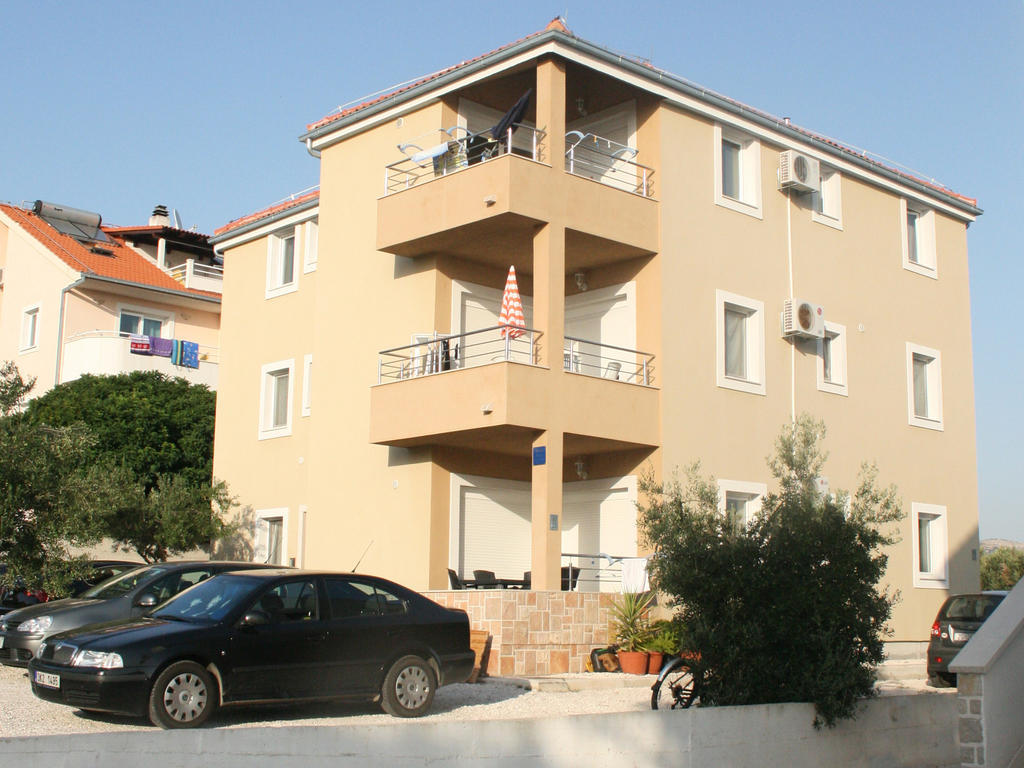 Apartments Kristina 米欧纳 外观 照片